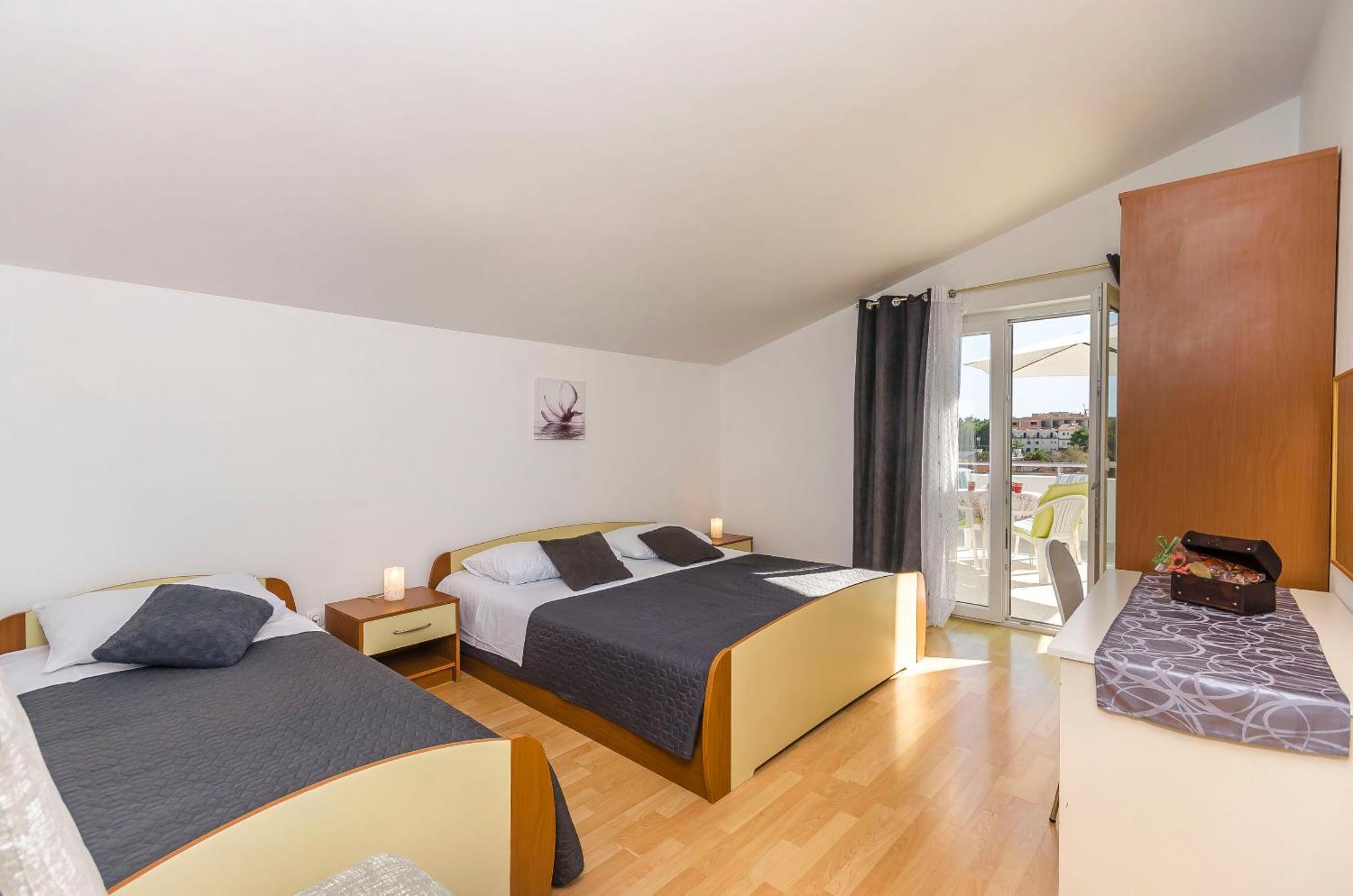Apartments Manda Vodice Kültér fotó